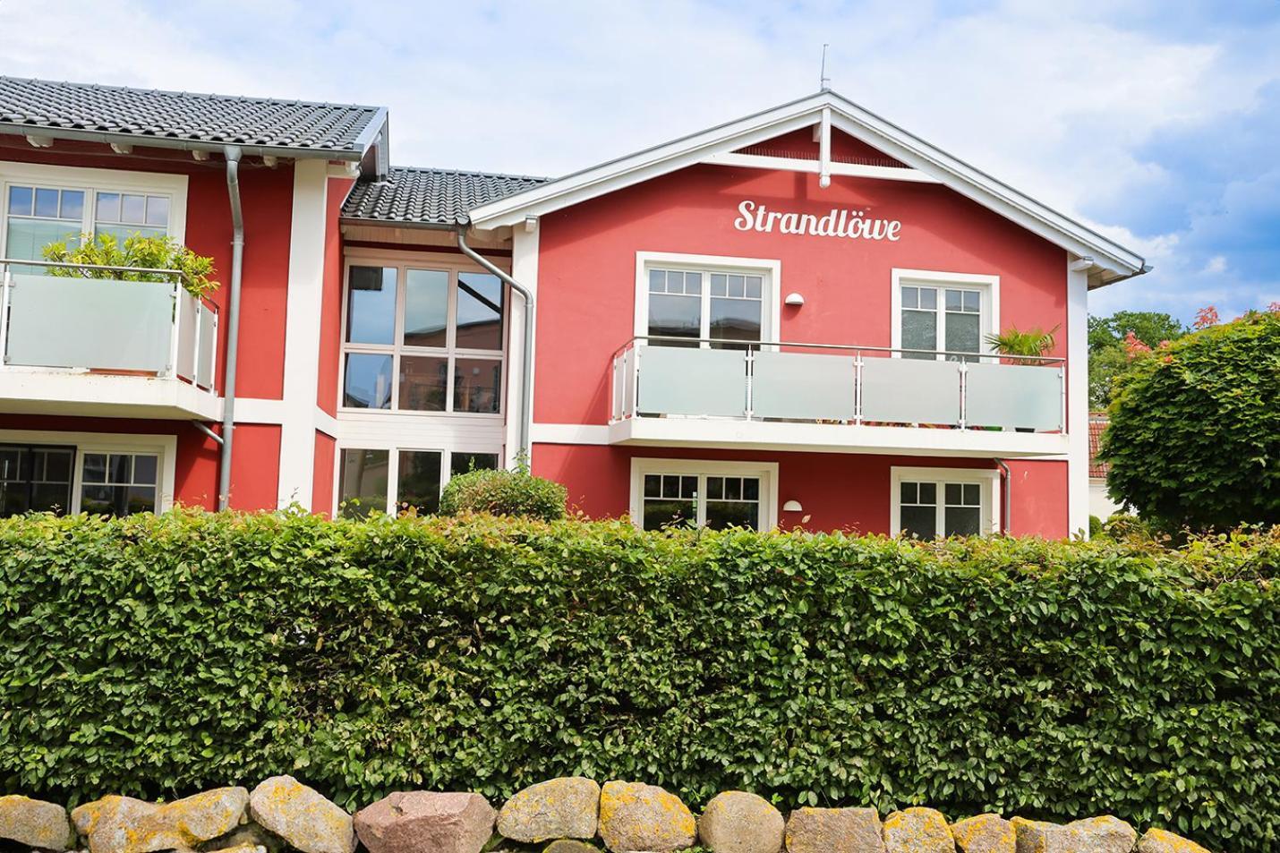 Strandloewe Kuehlungsborn Ostsee エクステリア 写真